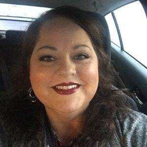 Meet your Posher, Regina